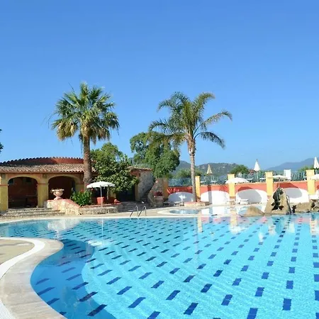 Futura Club Colostrai Hotel 4*